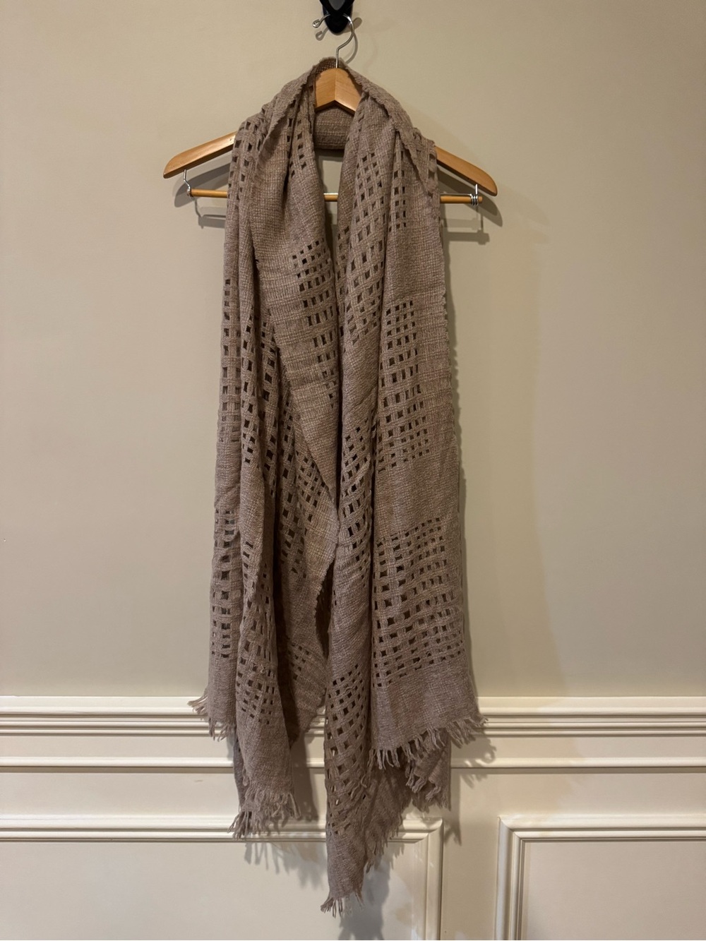 Scoop Taupe Woven Throw Scarf -